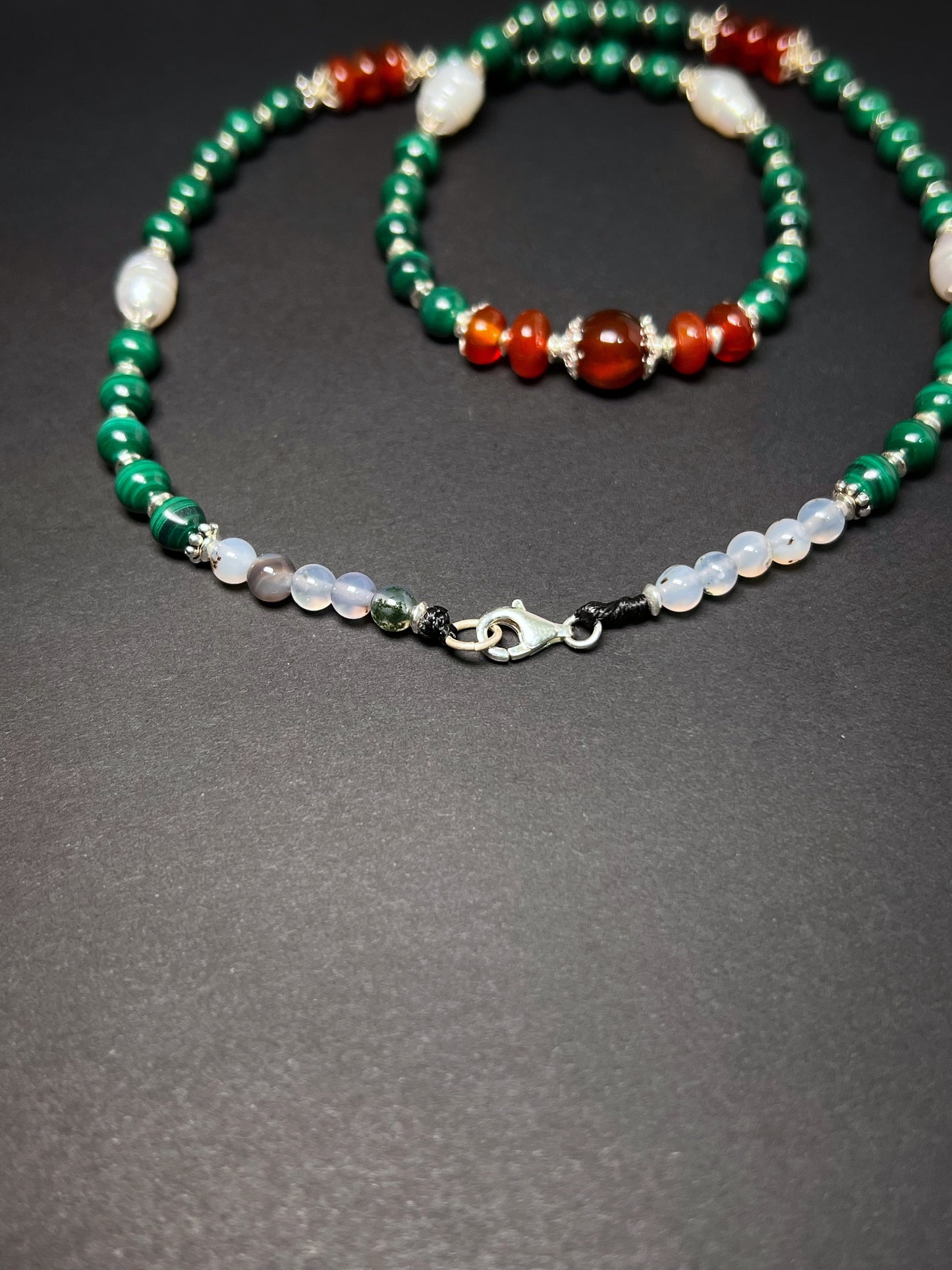 Malachite | Pearls | Agate