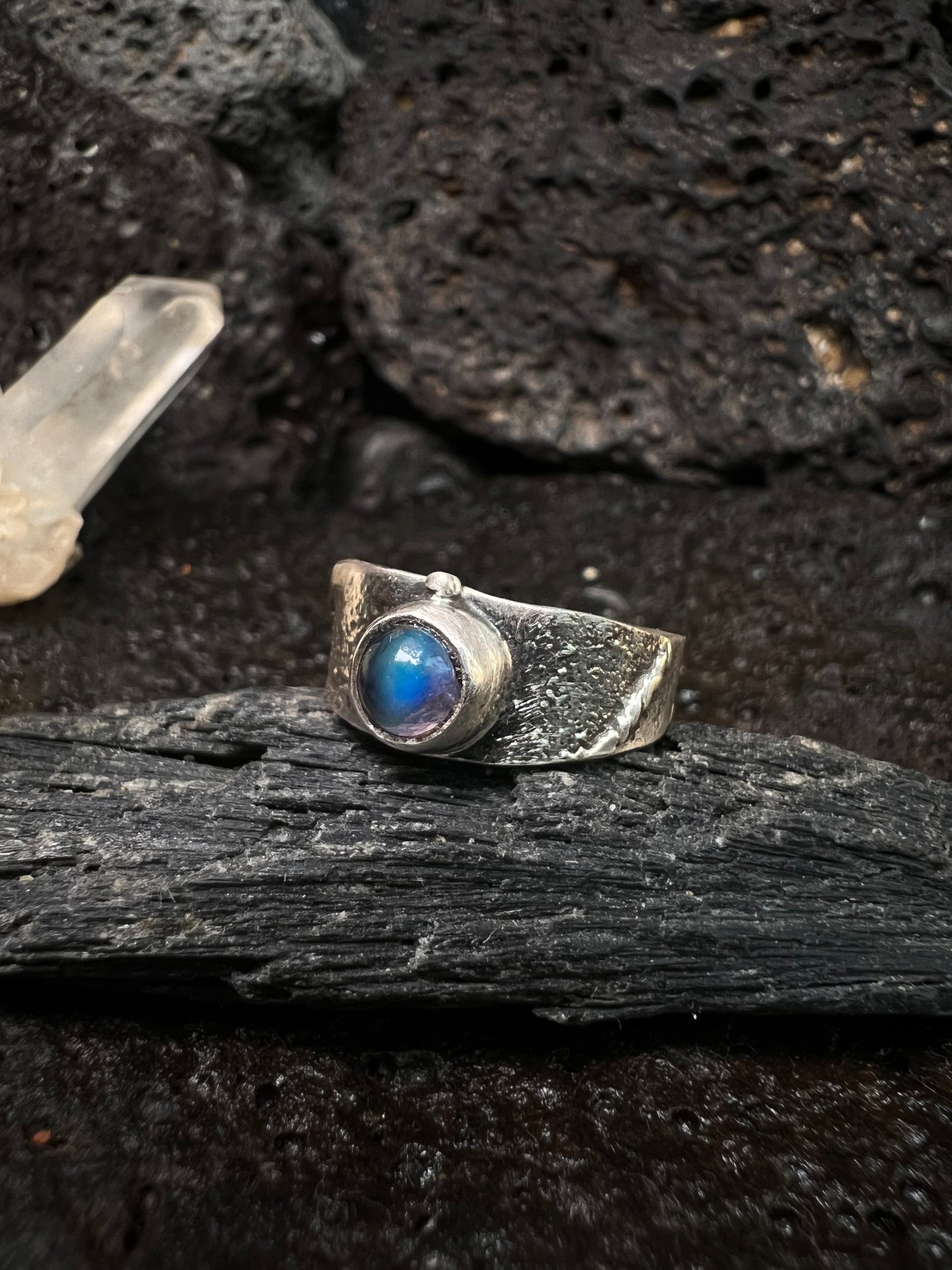 Nomad Freestyle | Moonstone