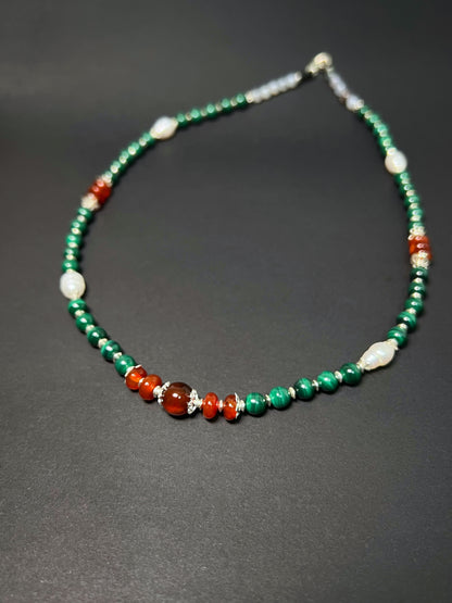 Malachite | Pearls | Agate