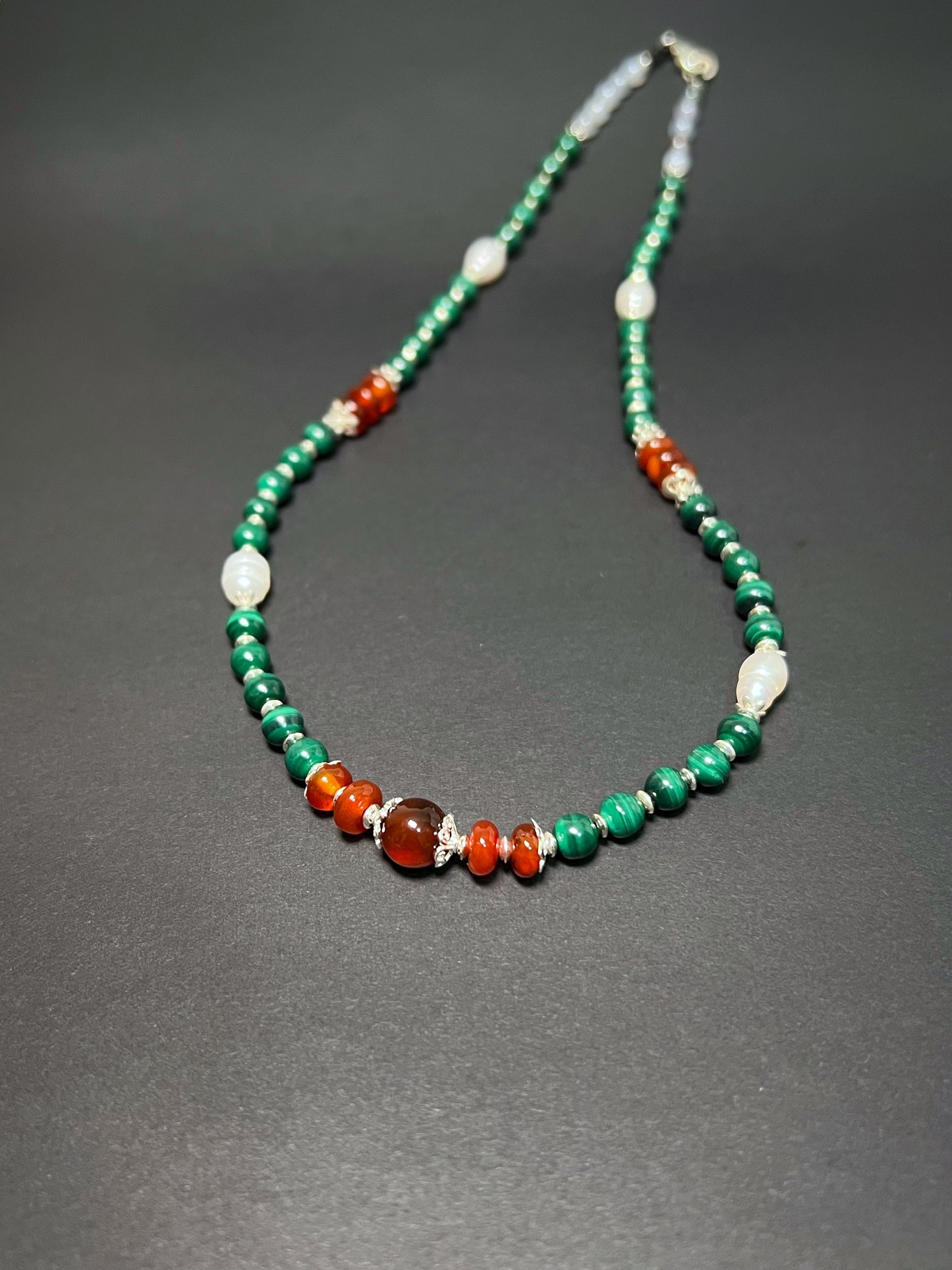 Malachite | Pearls | Agate