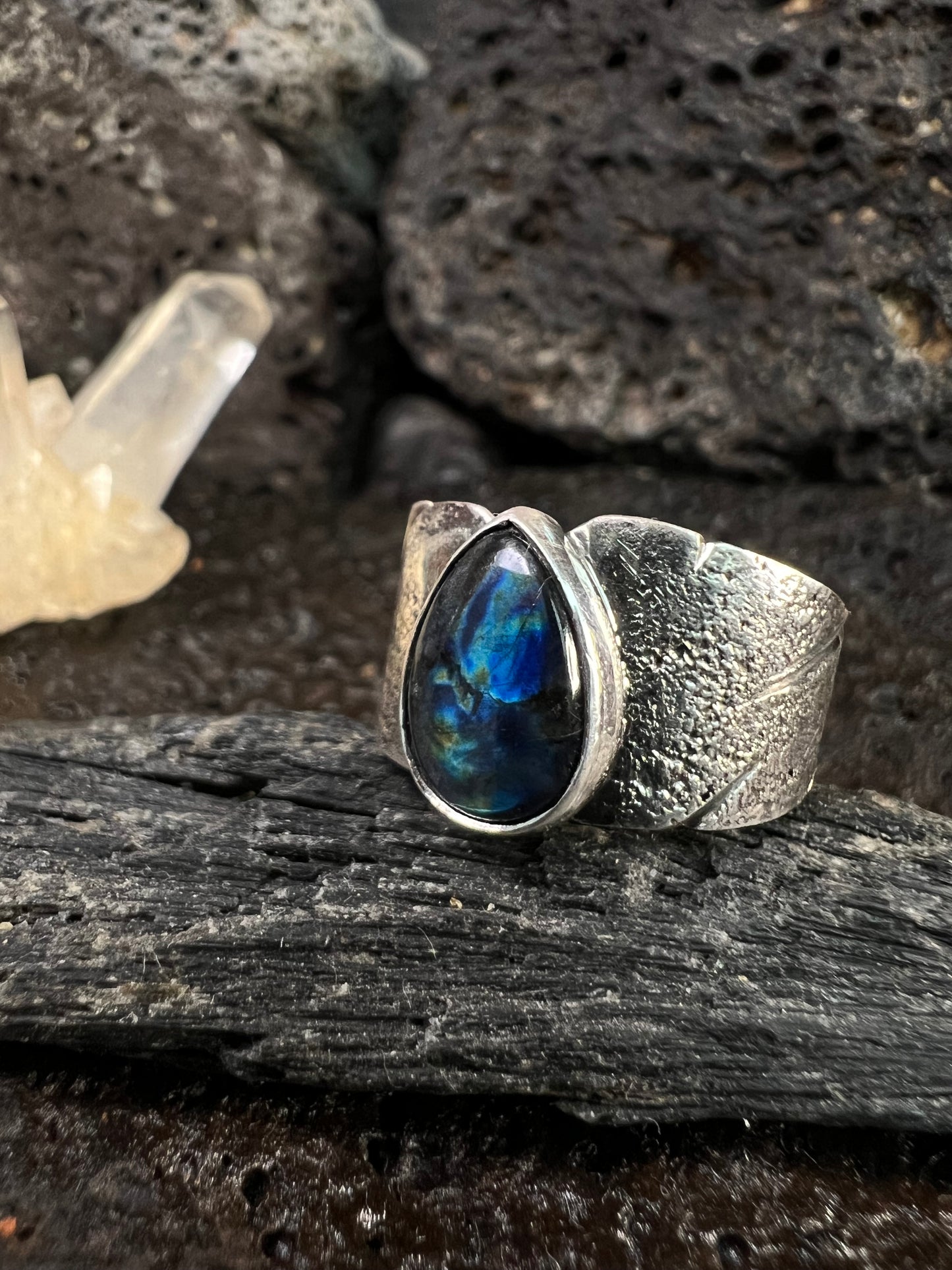 Nomad Freestyle | Spectrolite