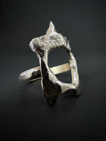 Open Form | Ring